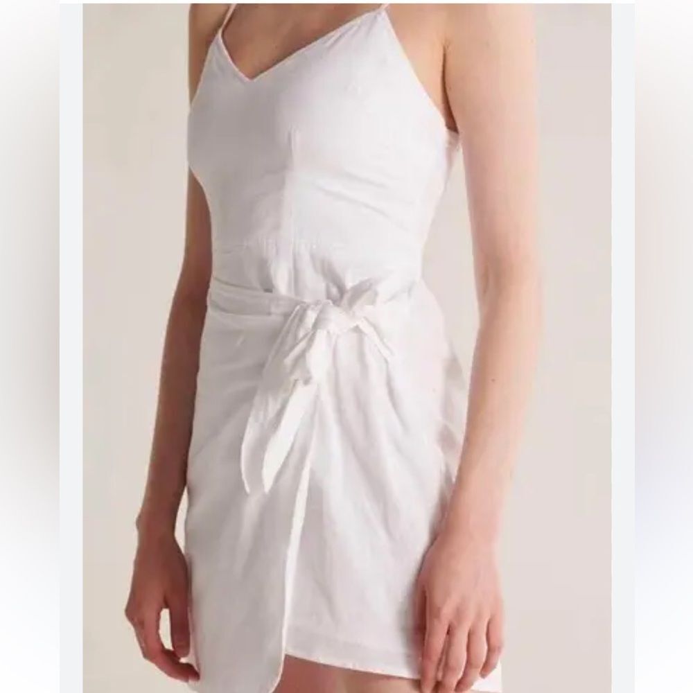 Abercrombie & Fitch White Mini Slip Dress with Tie